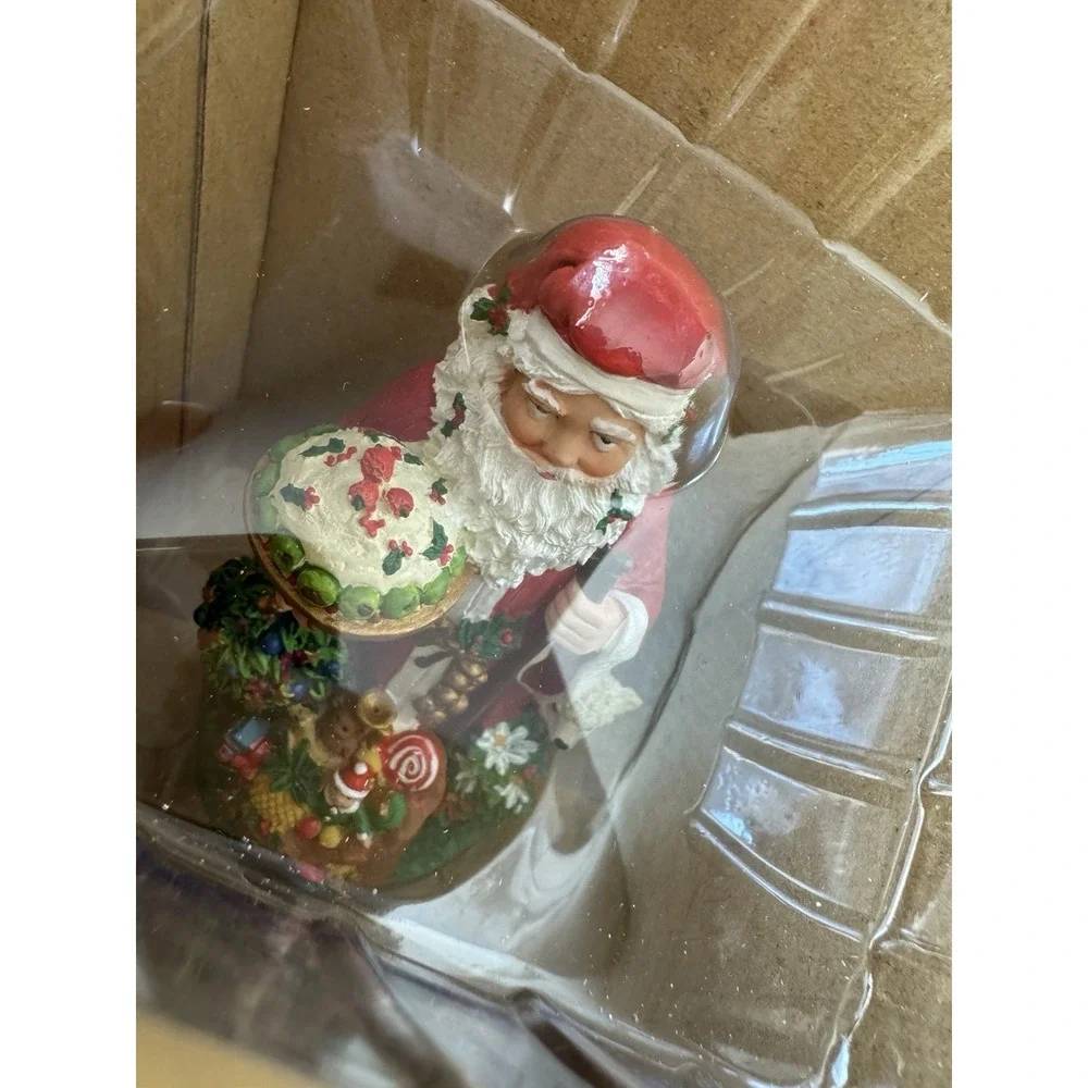 International Santa Claus Collection Father Christmas New Zealand In Box SC68